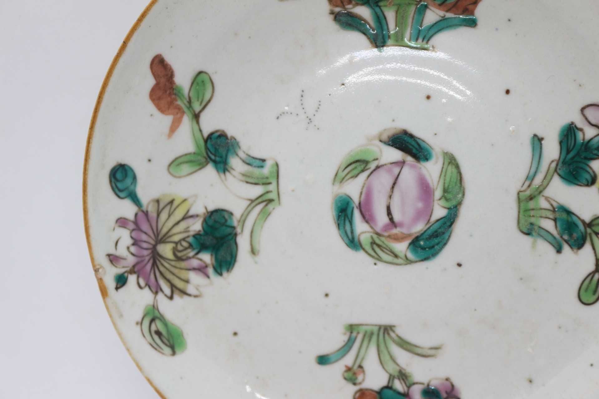 Prato Porcelana Chinesa  Família Rosa Vegetalista Séc. XIX 17 cm