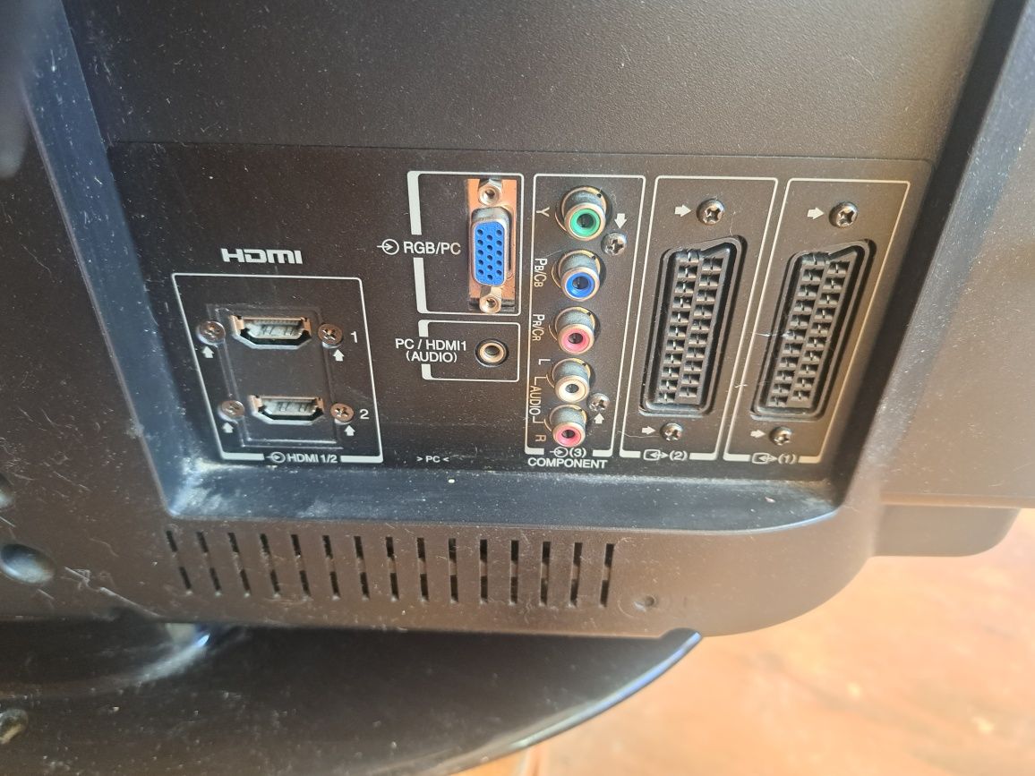 Telewizor LCD TOSHIBA 26 cali