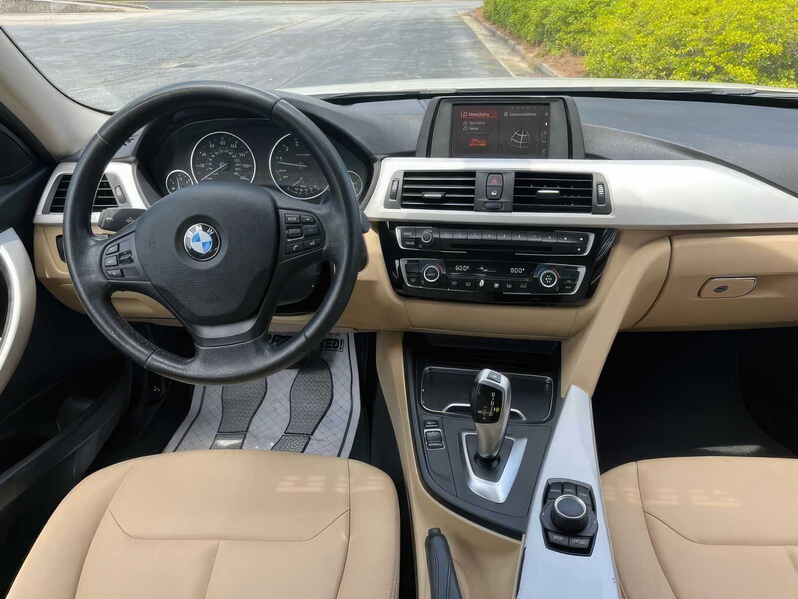 2018 BMW 3 Series 320i