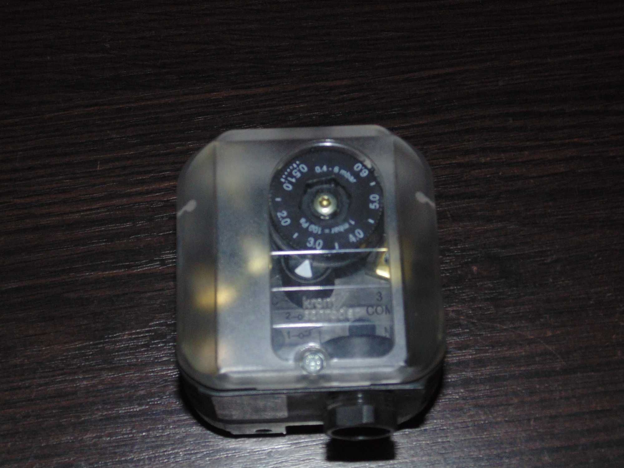 Датчик-реле давления KromSchroder DG6U-3, 0.5-6 mbar