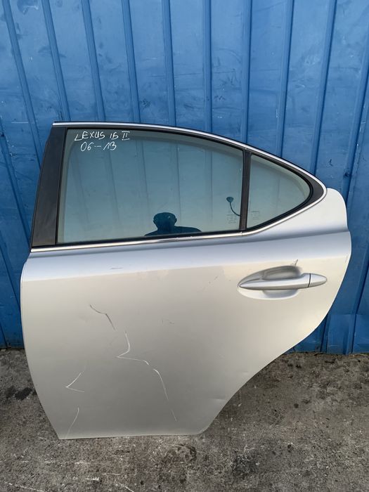 Lexus IS220 06- drzwi lewe tylne lewy tyl srebrne