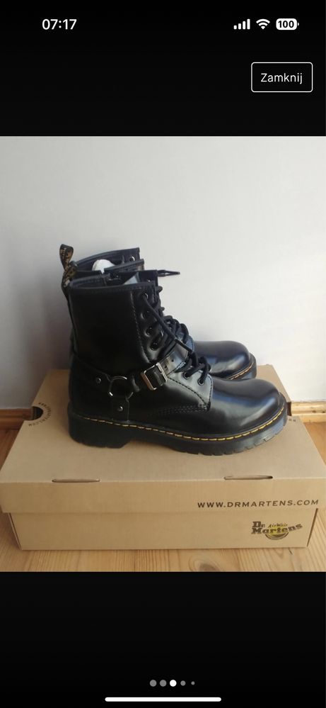 Dr. Martens harness 37