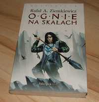 Ognie na skałach Rafał Ziemkiewicz Fantasy