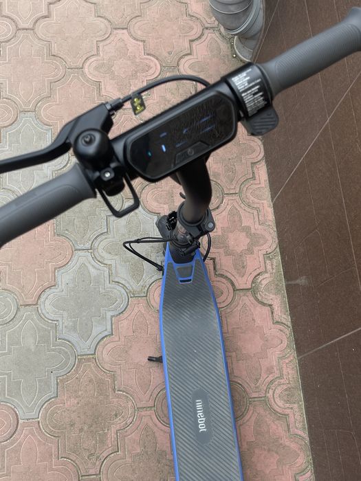 Електросамокат ninebot C2 Pro