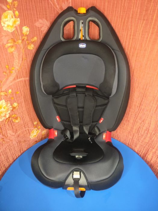 Автокресло Chicco GRO-UP 1/2/3 Jet Black