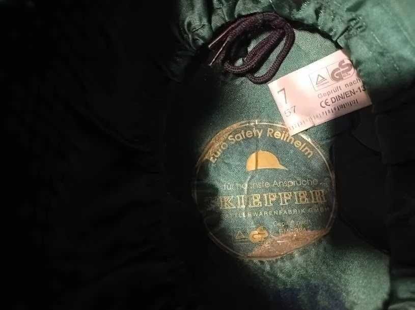 Kask jeździecki toczek 57 z regulacją