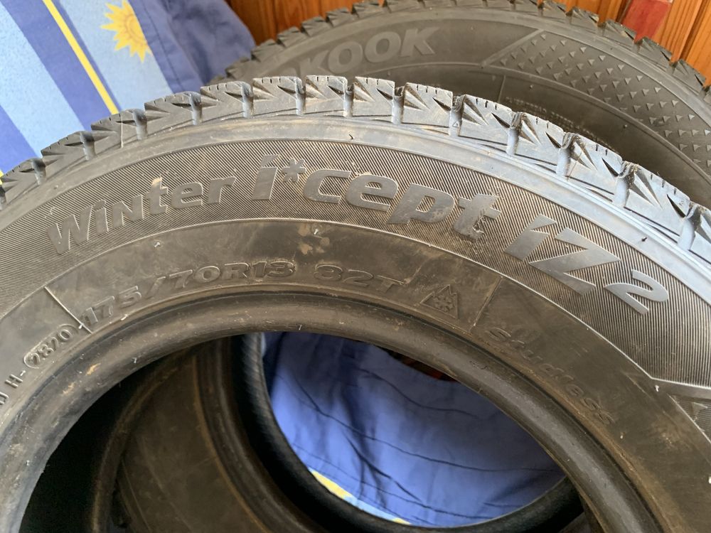 Зимові шини резина Hankook I*Cept iz2 175/70 R13