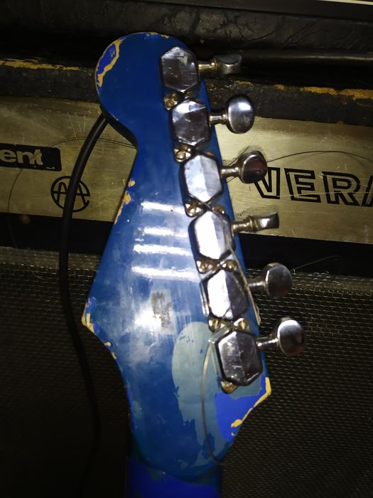 Электрогитара LeadStar