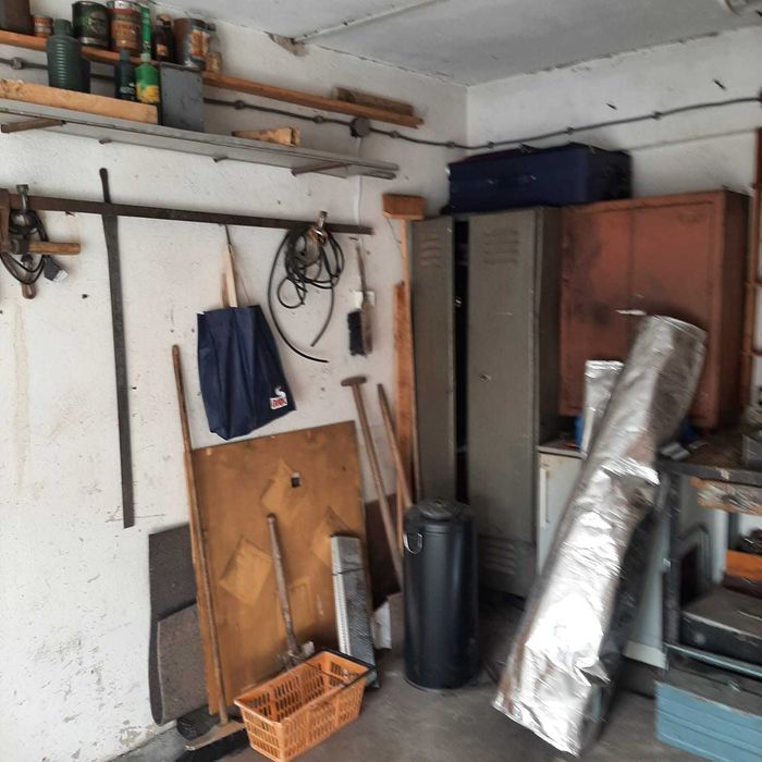 Wywóz Gabarytów Mebli Śmieci Opróżnianie Mieszkań Domów Przeprowadzki