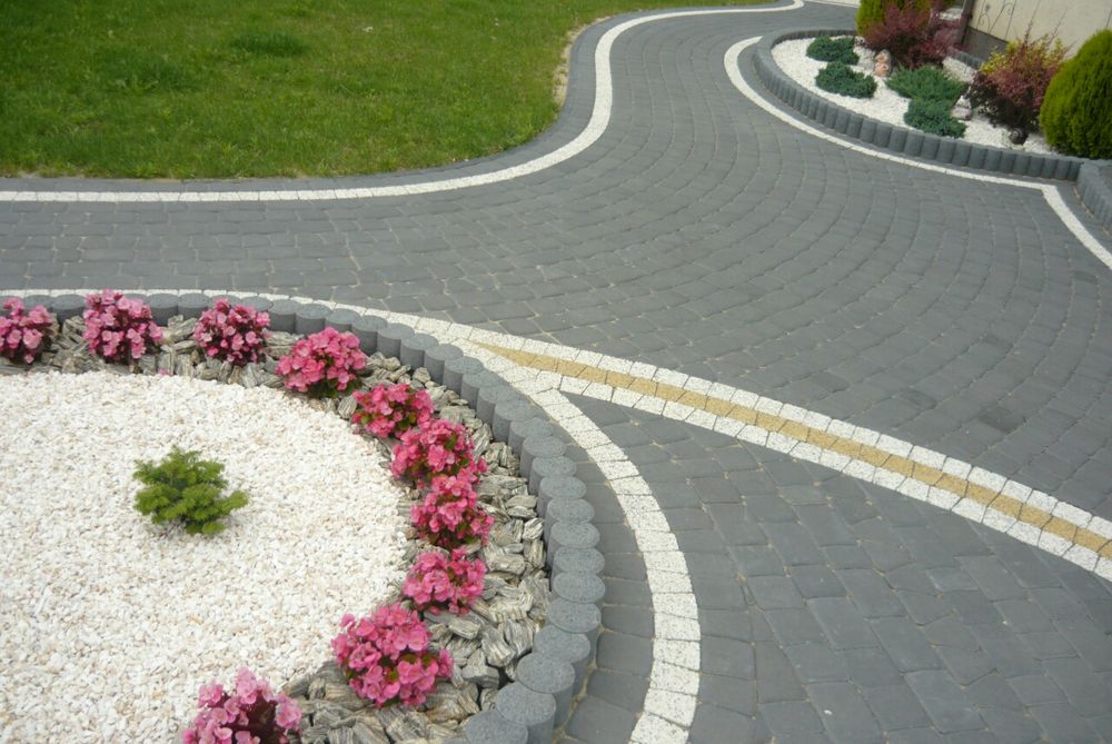 Kompleksowe układanie kostki brukowej, usługi brukarskie, brukarstwo