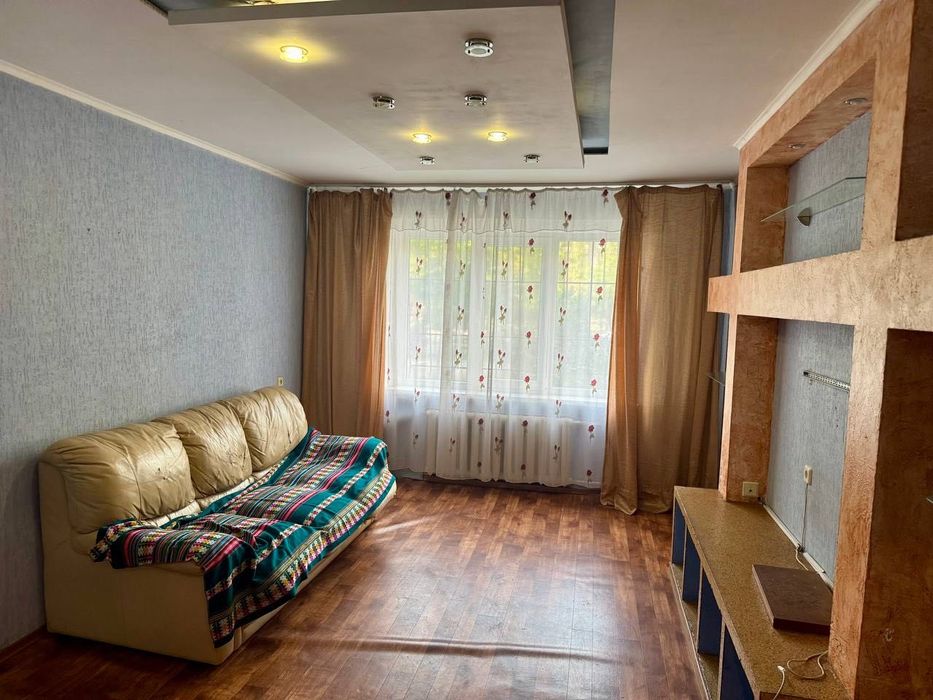 Продам 3к ж/м Перемога, яхт клуб Січ