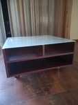 Mesa de centro com rodas