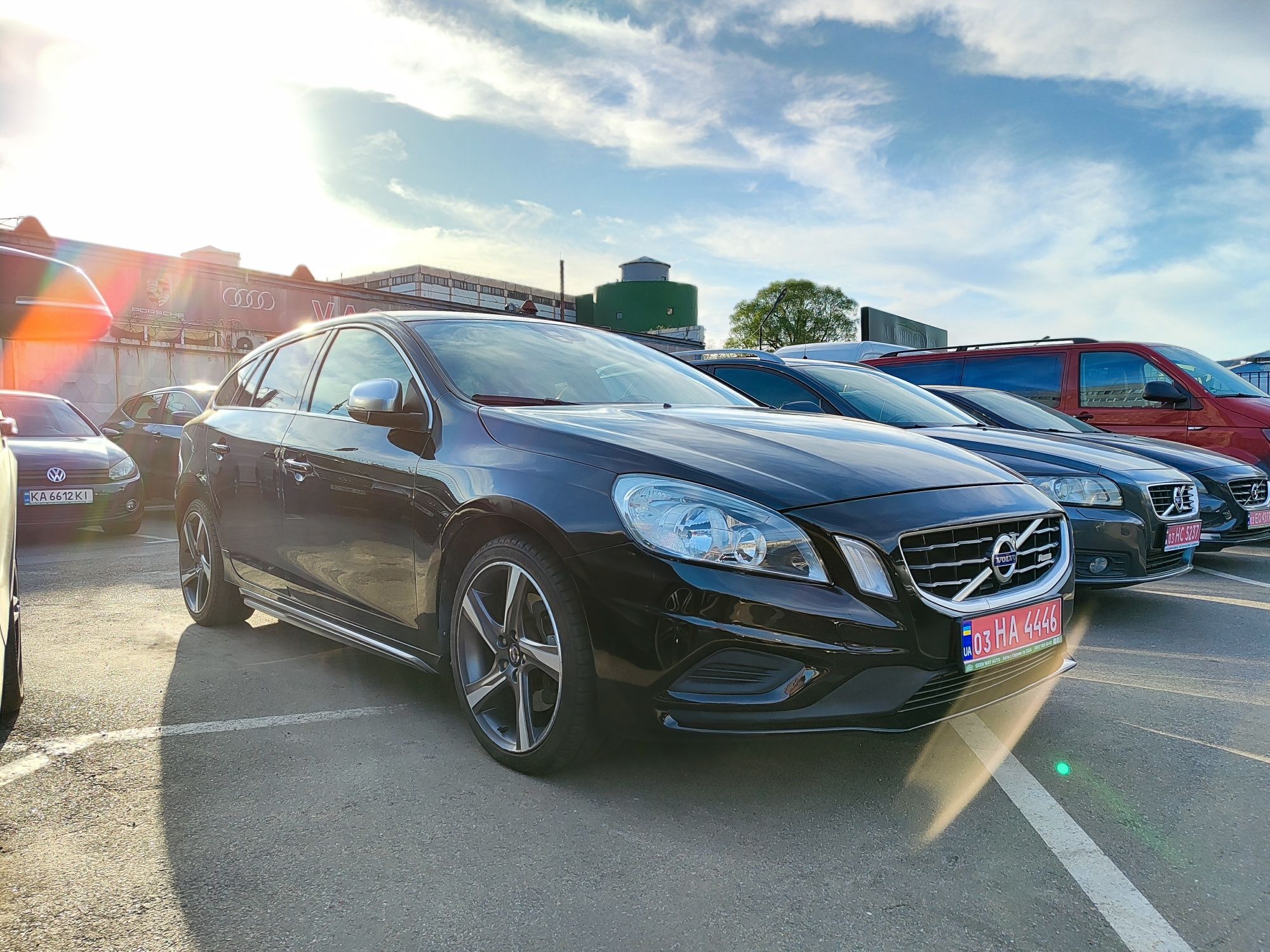 R-DESIGN Volvo V60 2,4 D5 AWD автомат 2013 ІДЕАЛ