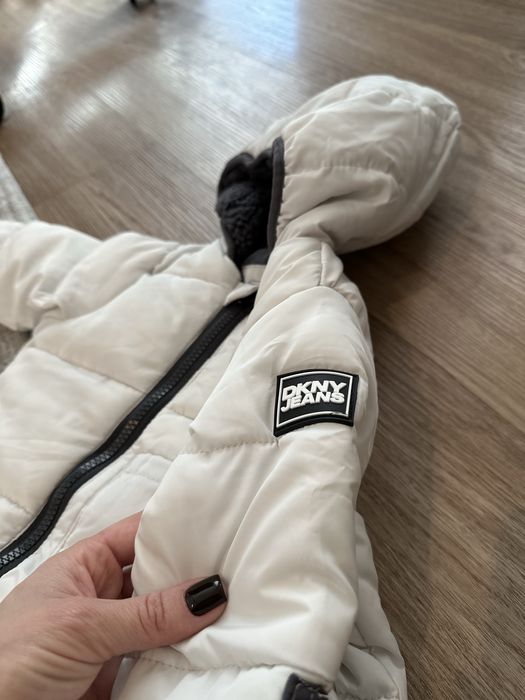 Комбінезон дитячий  DKNY новий 6/9 м