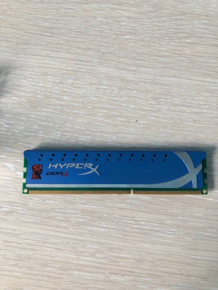 Hyper x 8 gb ddr3 оперативка
