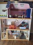 Domek drewniany lidl + Sylvanian Familes króliczki
