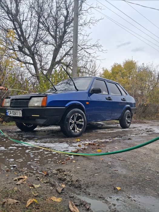 Продам ваз 21099