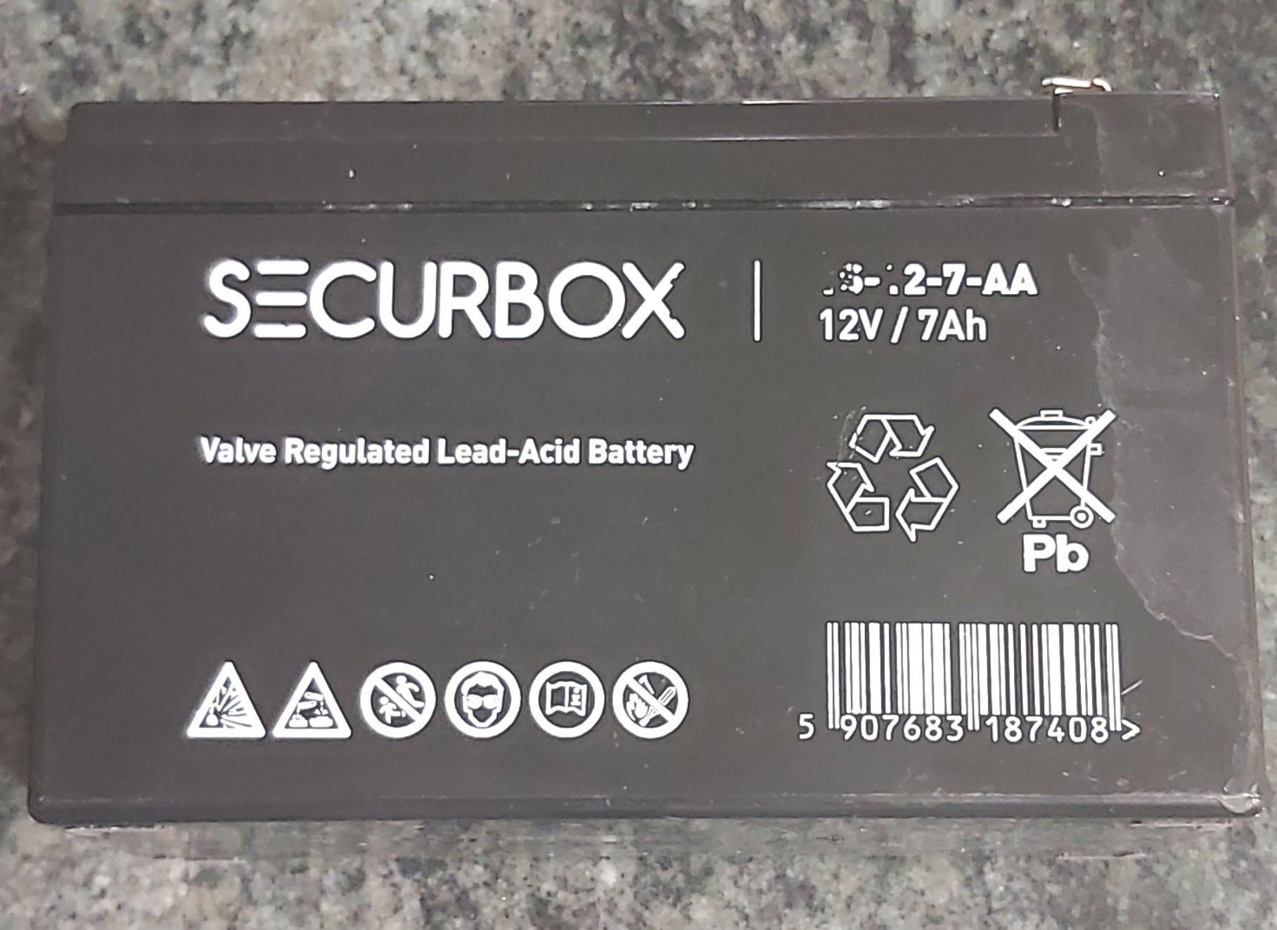 Dwa akumulatory firmy SECURBOX 12V/7Ah sprawne