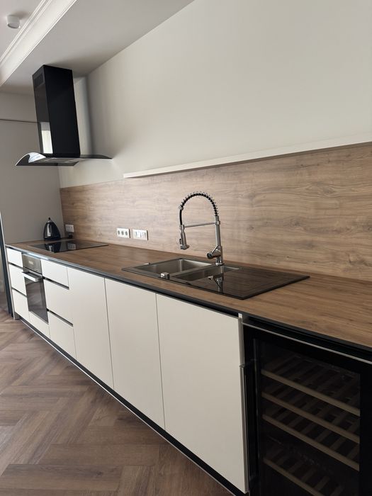 Перша сдача 4к біля метр,Контрактова площа, Подол, Нижній Вал,27/29