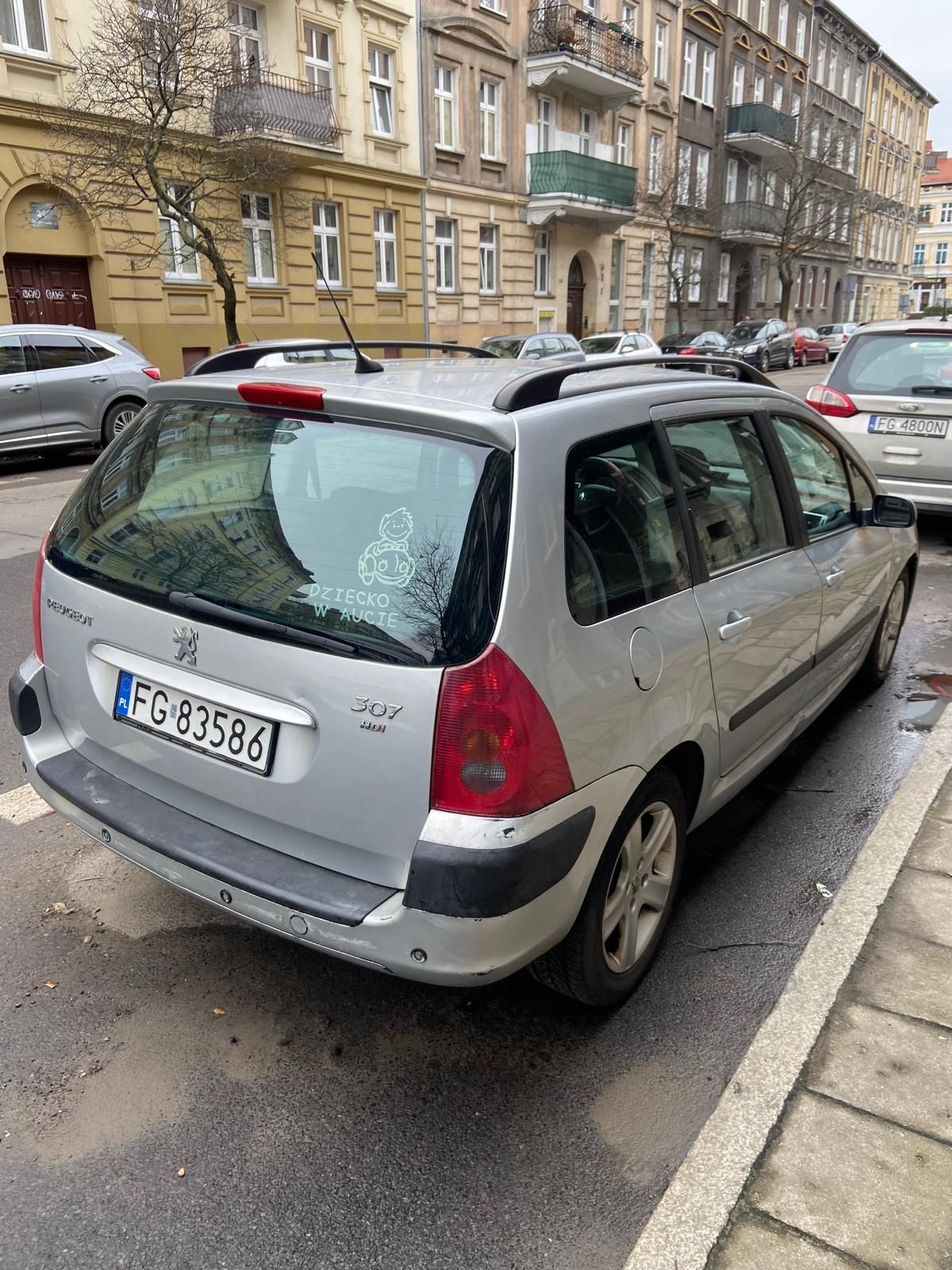 Peugeot 307 w dobrym stanie.