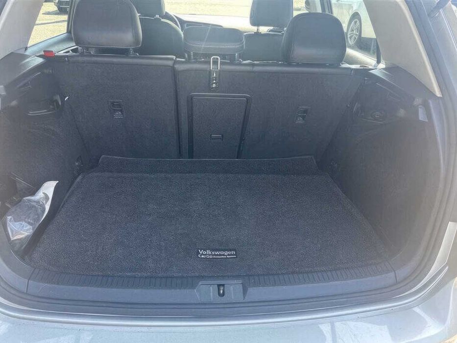 Volkswagen Golf      2015