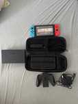 Nintendo Switch + Etui