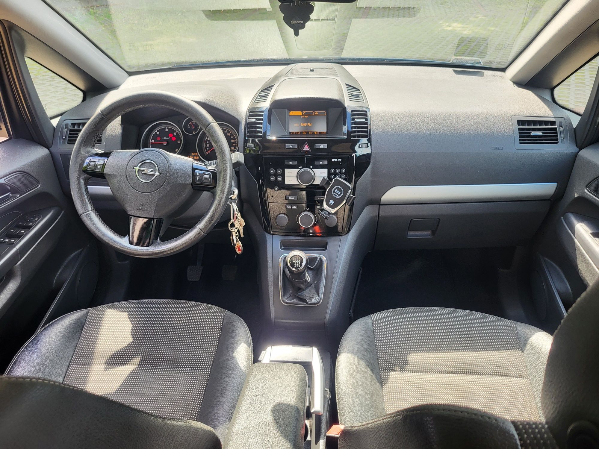 Zafira Cosmo 1.9 CDTI 120 KM 7 osób zadbana serwisowana