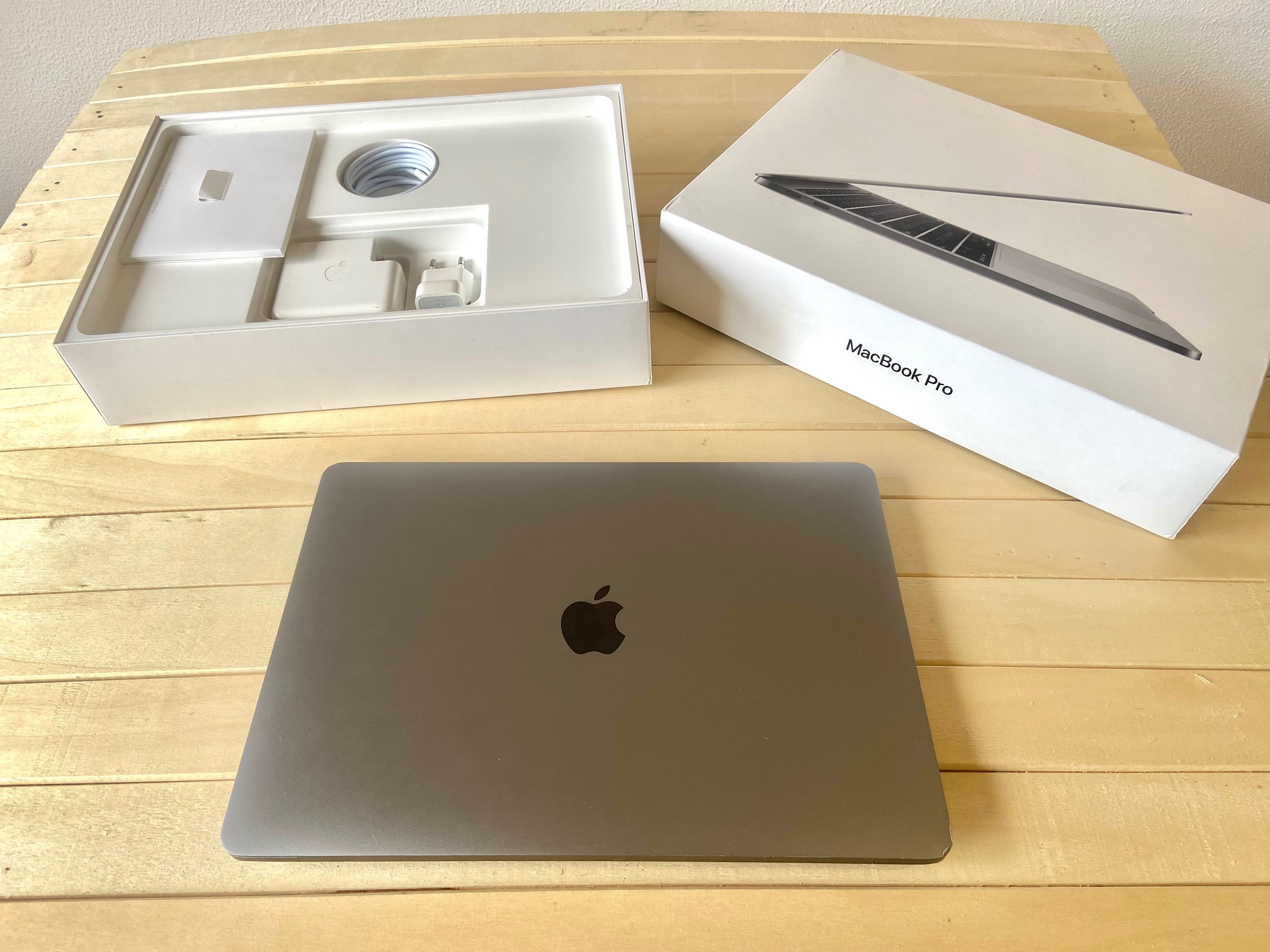 MacBook Pro 13” 2017 | i5 | 8GB | 128GB