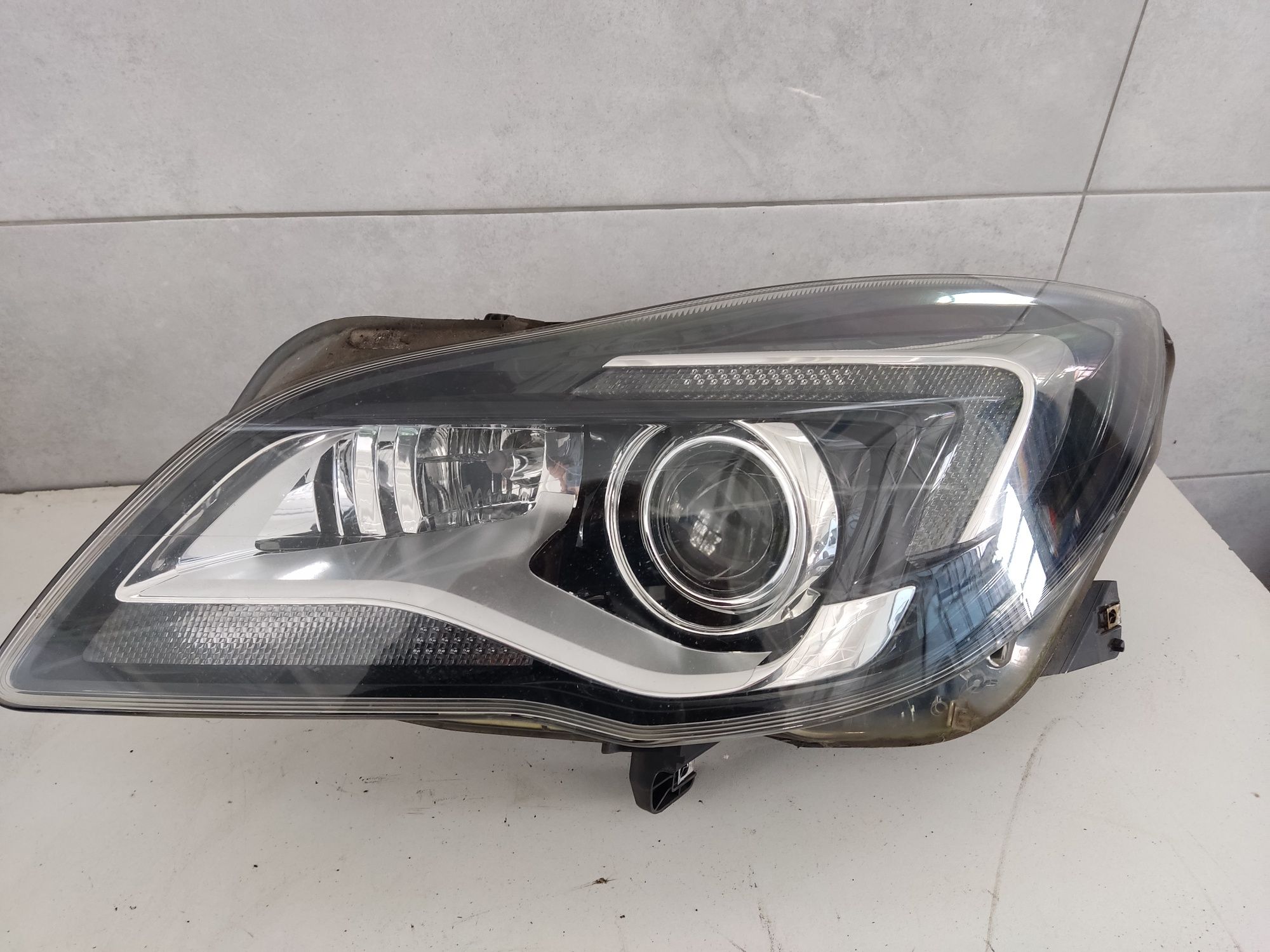 Opel Insignia A Lift Lampa Reflektor Xenon lewy