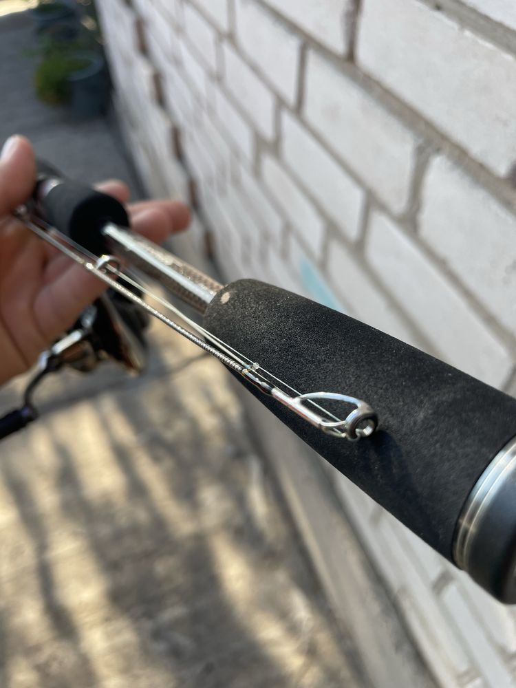 Продам комплект favorite x1 и daiwa(daiwa,azura)