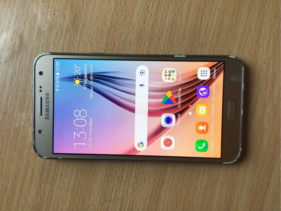 Samsung SM-J700H/DS две сим карты