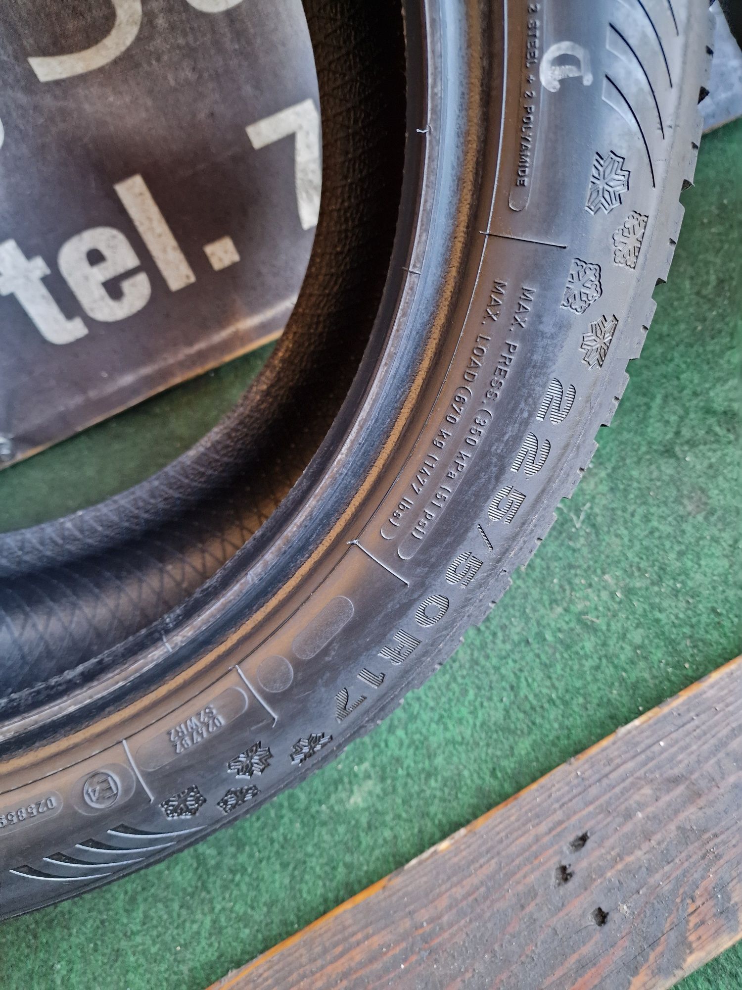 Opony zimowe 225/50/17 Dunlop Ranflat Komplet 6.7mm