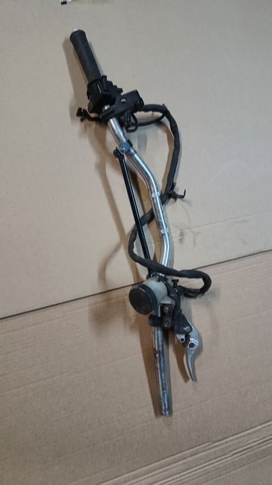 stunt street wiezyczki risery fatbar supermoto sc33 prosta kierownica