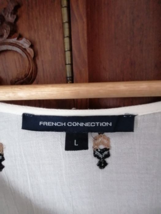 Top manga 3/4 French Connection