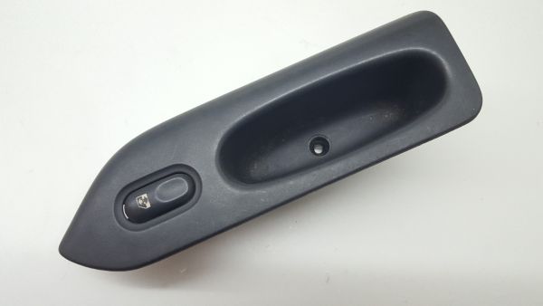 Comando / botão / interruptor vidros trás direito RENAULT Laguna I (B5