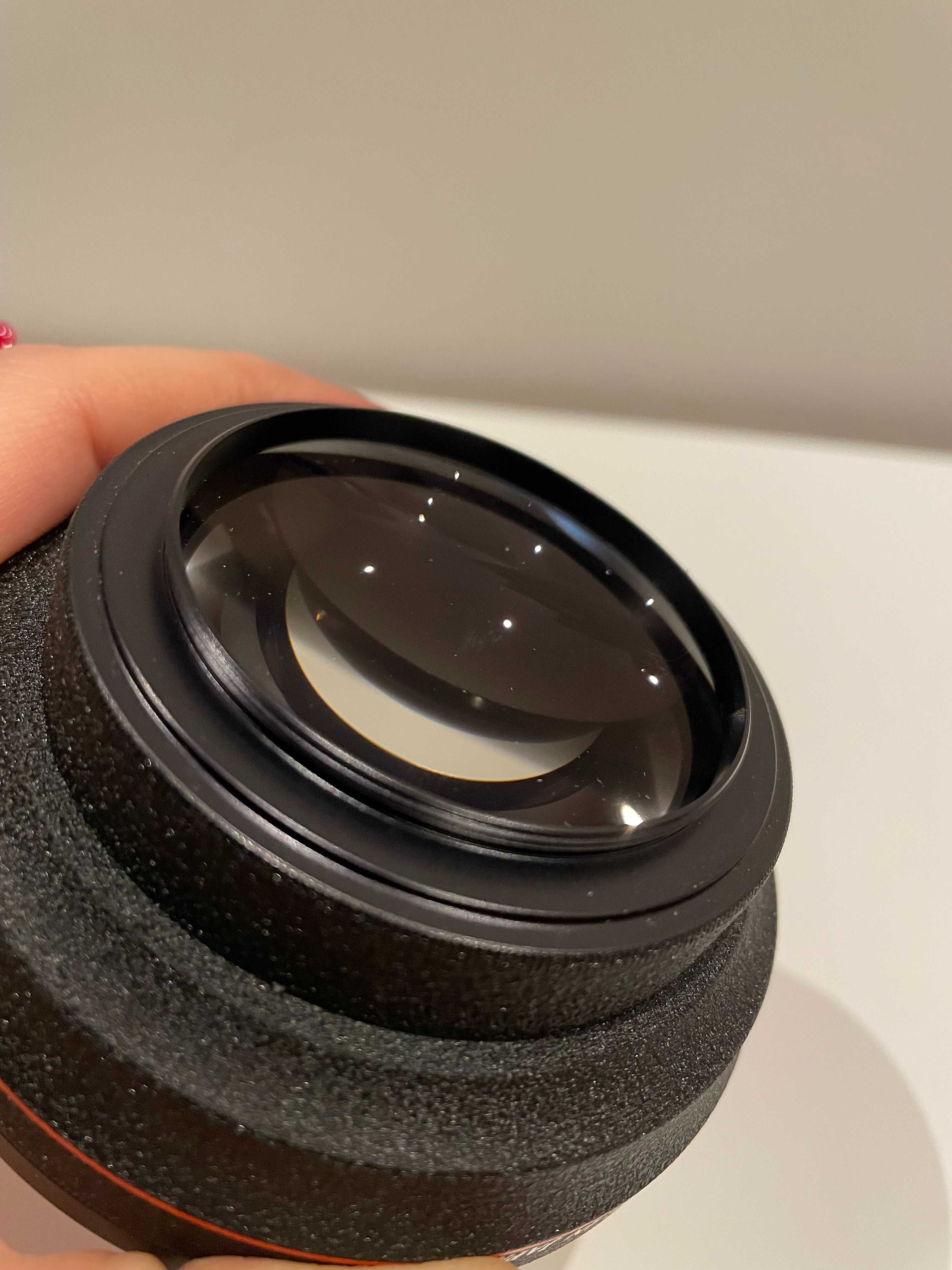 Obiektyw DSLR Pro MC AF Digital Wide Conventer w/Macro 0,5 x 82 mm