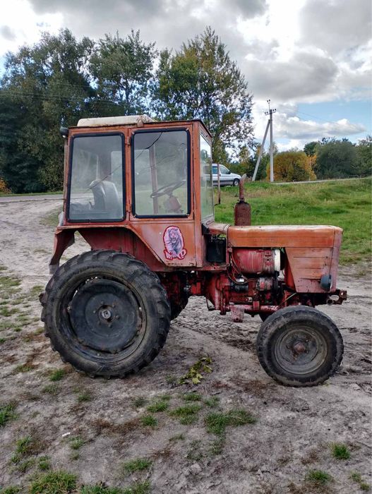 Продам трактор  Т-25