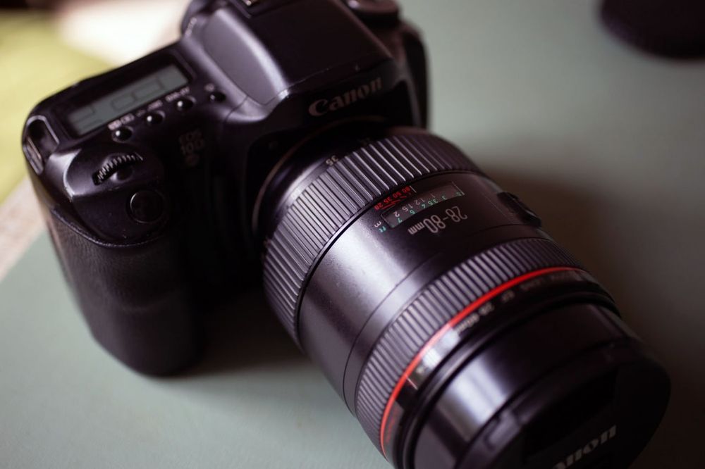 Об'єктив Canon EF 28-80mm 1:2.8-4.0 L USM