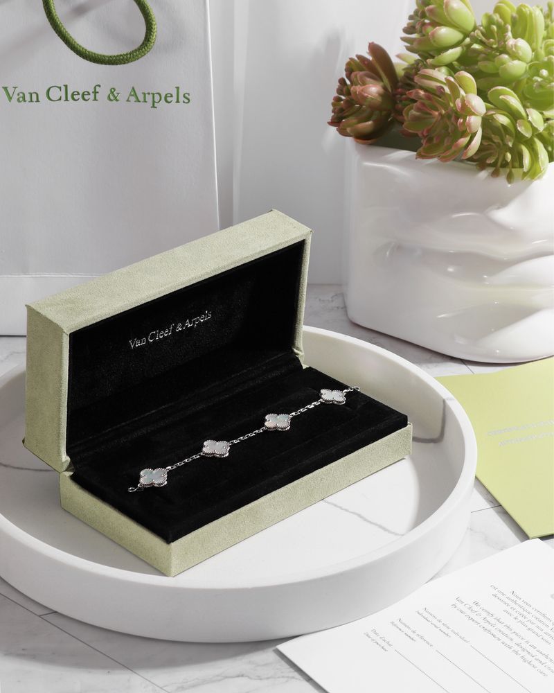 Браслет Van Cleef & Arpels | перламутр, онікс, малахіт