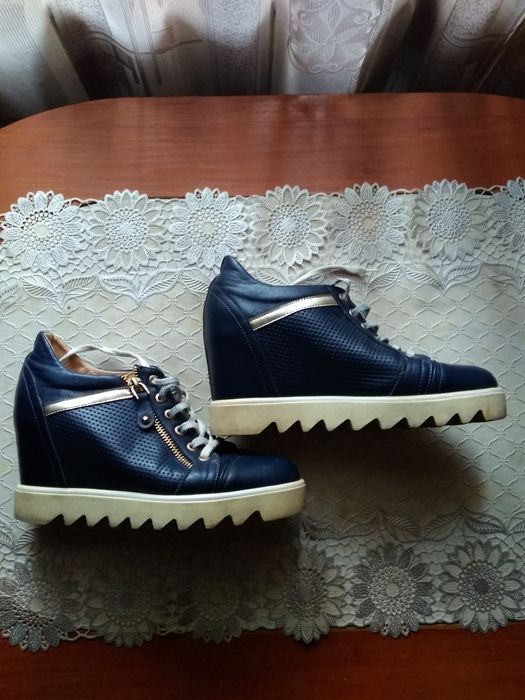 Женские ботинки -туфли