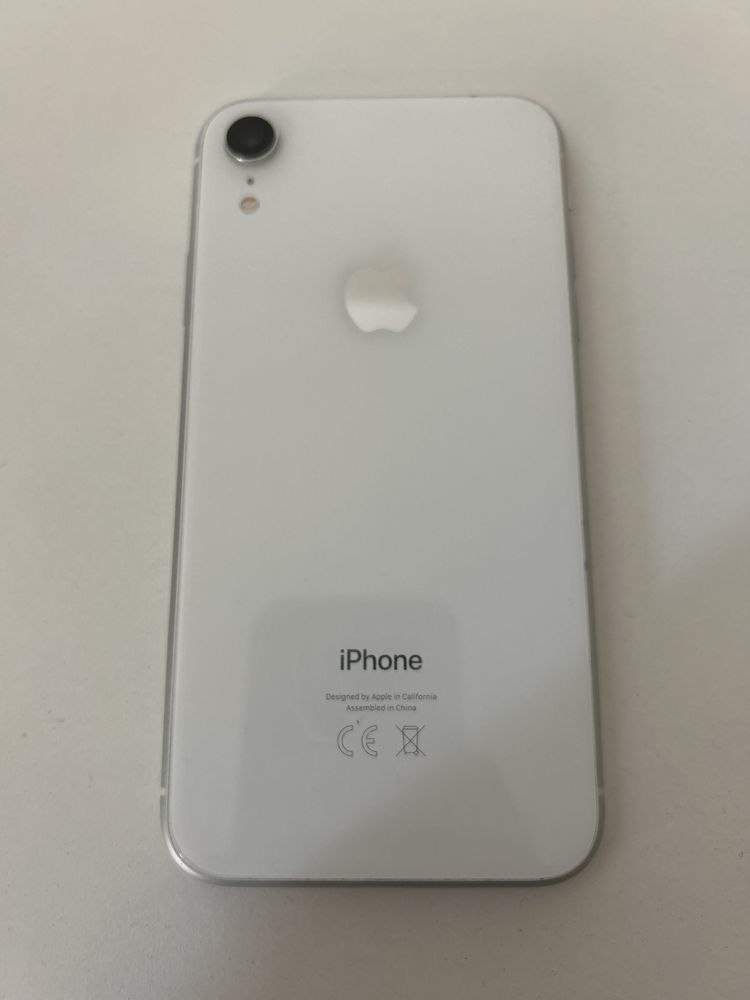 Iphone XR biały stan bardzo dobry