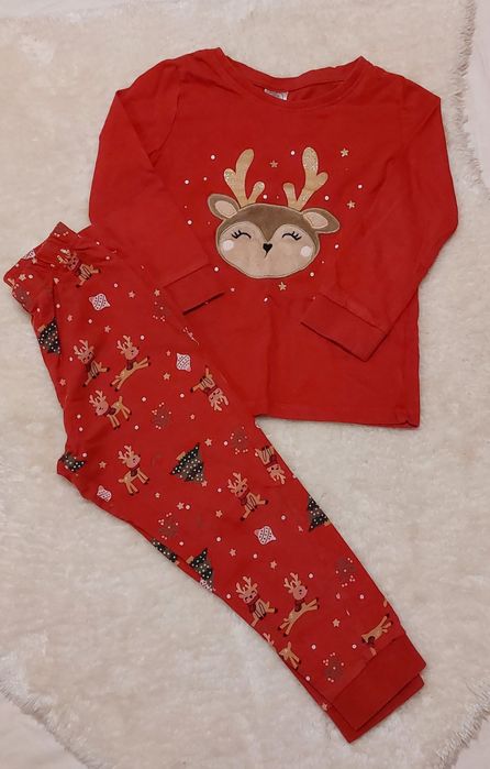 Świąteczna piżamka z reniferkiem