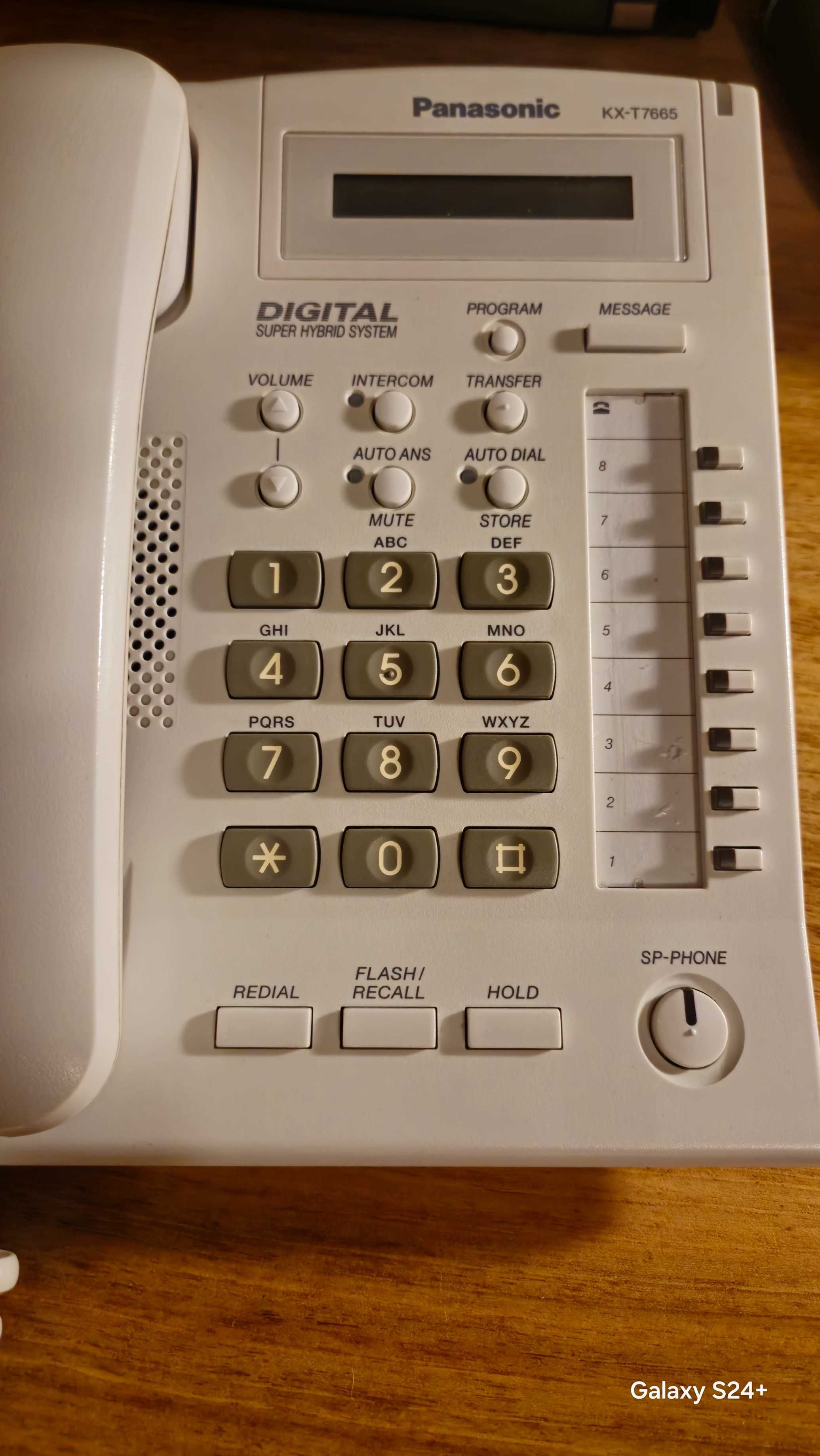 Telefon Panasonic KX-T7665