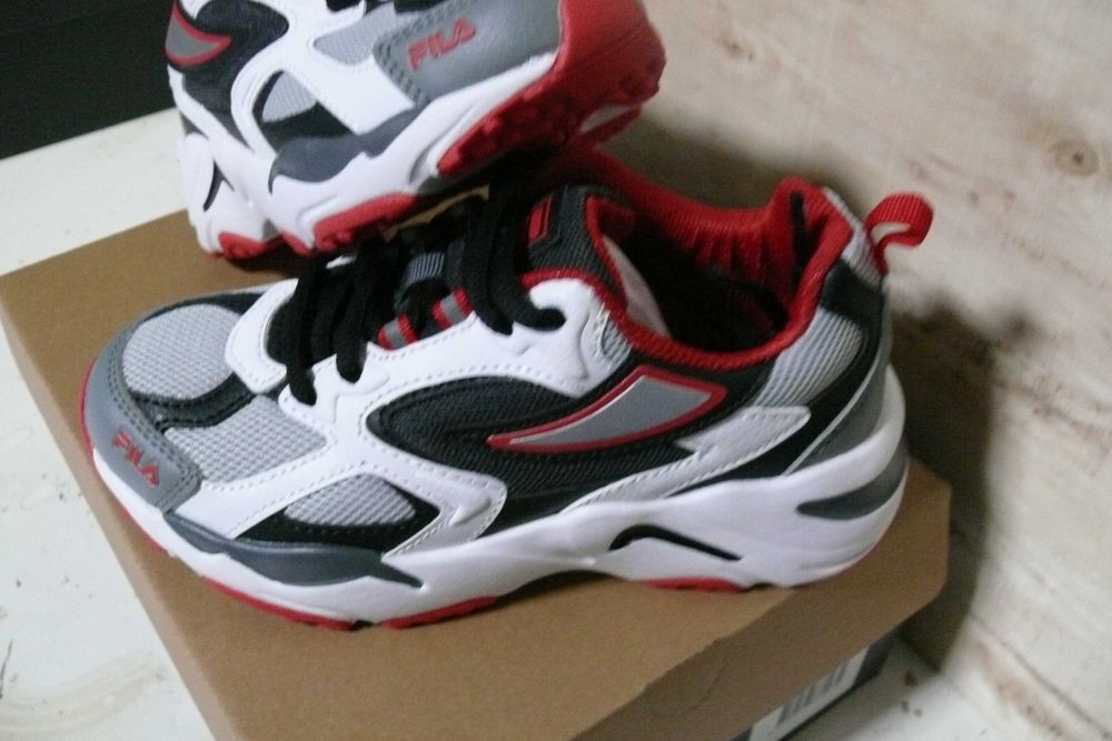 Fila Kids CR-CW02 Ray Tracer