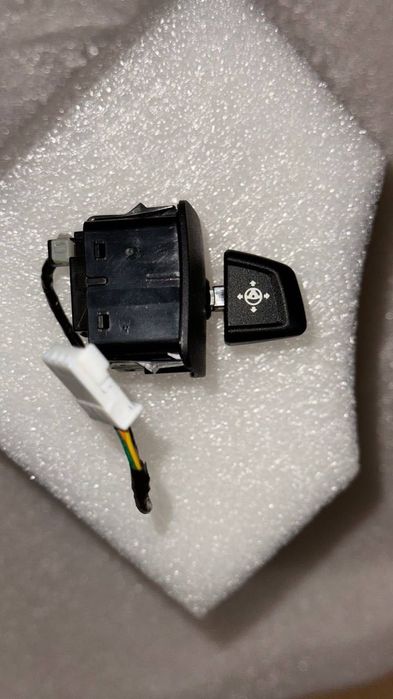 Кнопка регулювання рульової колонки. BMW X5 F15. Код:58926736606. Б/у.