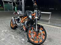 Мотоцикла KTM DUKE200 2021 року