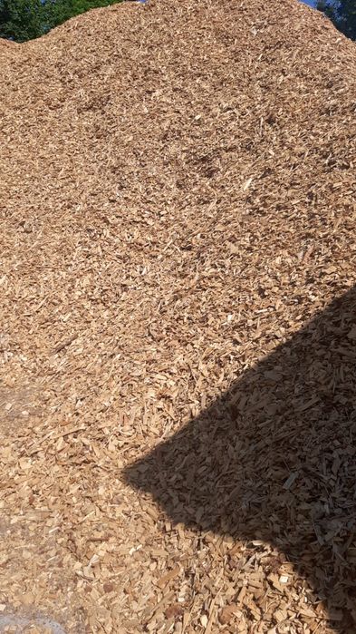 Zrębka ogrodowa na podsypkę kompostowa leśna drzewna