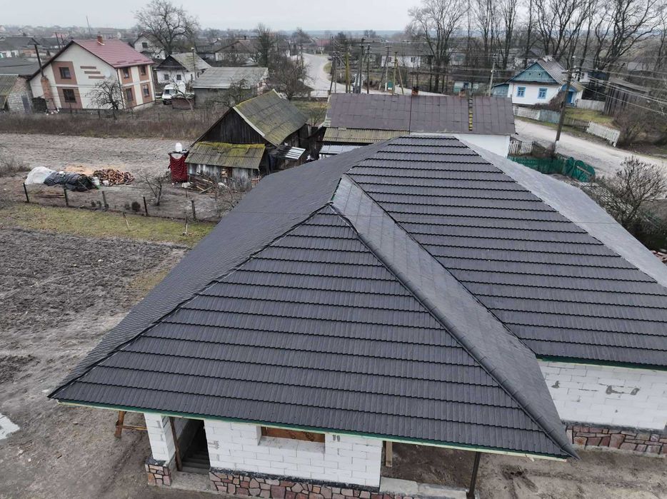 Металочерепиця. Металопрофіль. Фальц. Дах. Профнастил. Покрівля