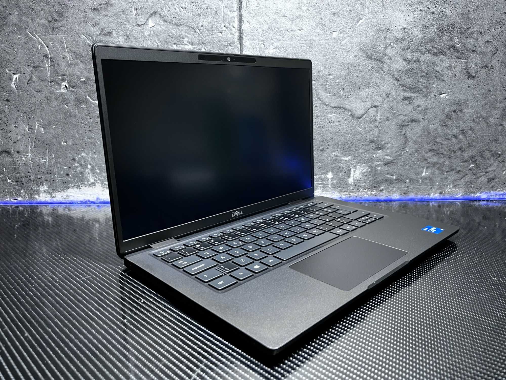 Dell Latitude 7320 i5-1145G7 16GB 256GB SSD FHD IRIS Xe W11 Ultrabook