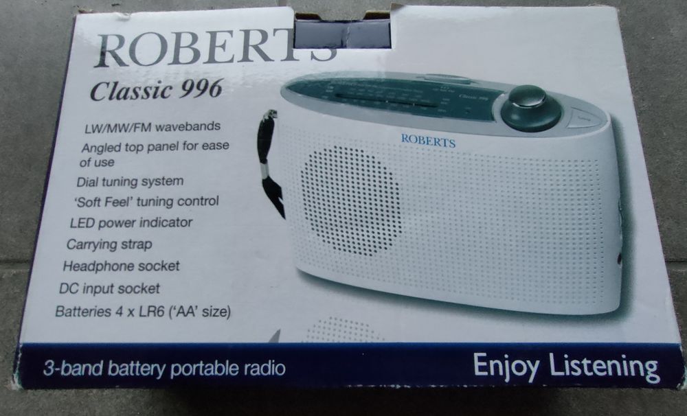 Roberts Classic 996 3-pasmowe radio przenośne